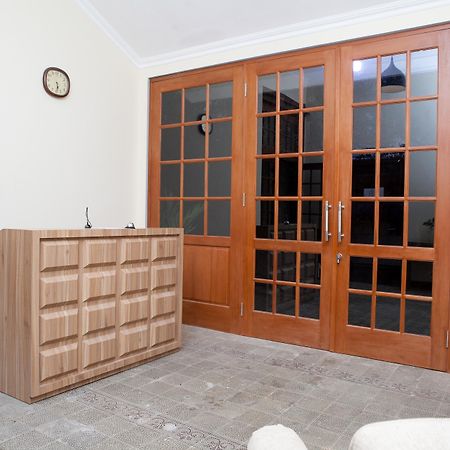 RedDoorz Plus near Pasundan University Bandung Exterior foto
