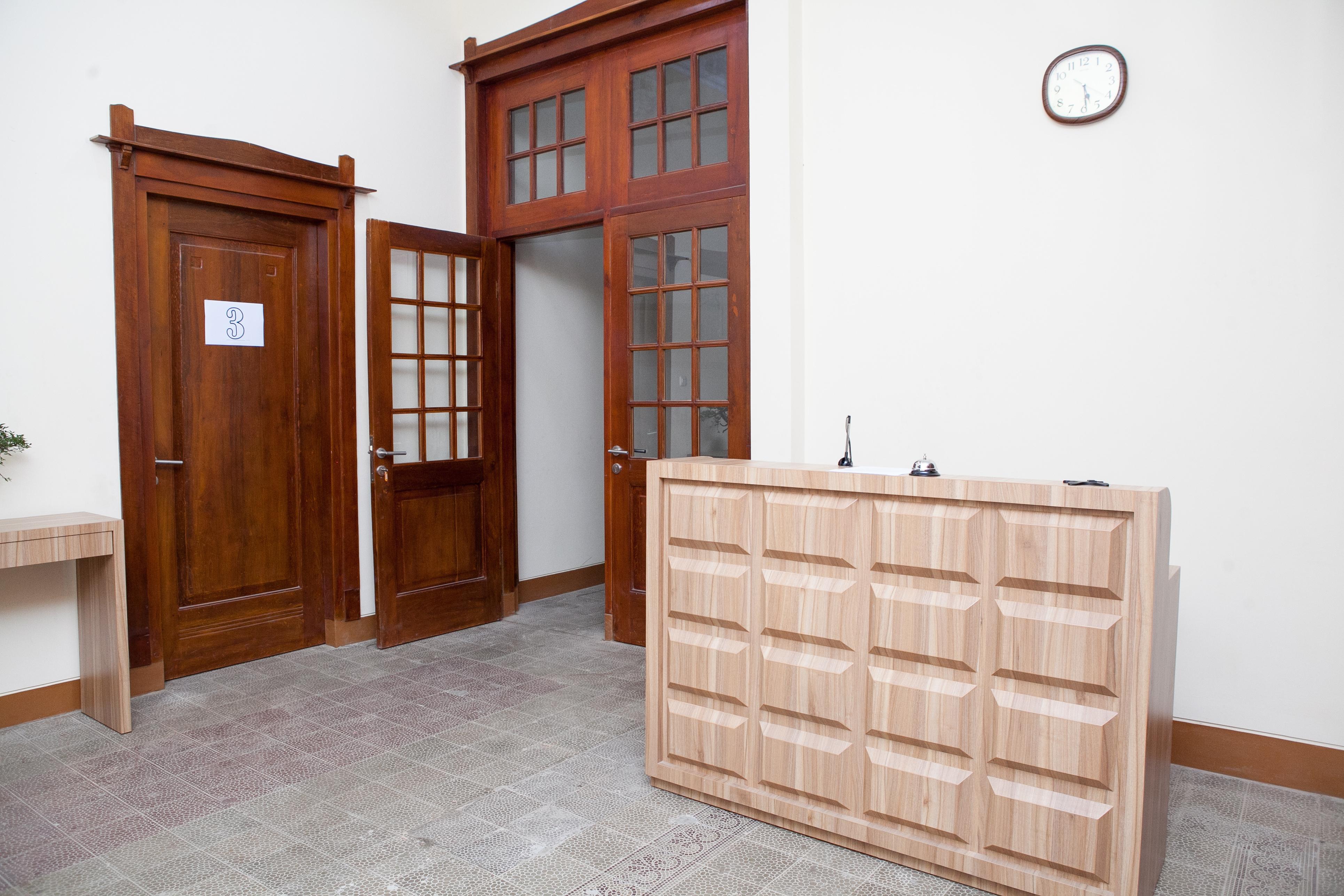 RedDoorz Plus near Pasundan University Bandung Exterior foto